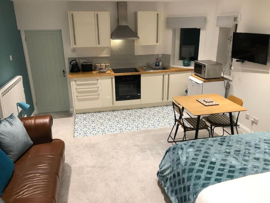 Hideaway Between Coast And Moors In A Beautiful Village Apartment Sleights Extérieur photo
